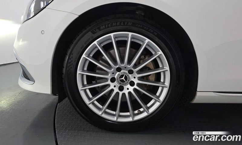 Mercedes Benz E-Class E250 Exclusive
