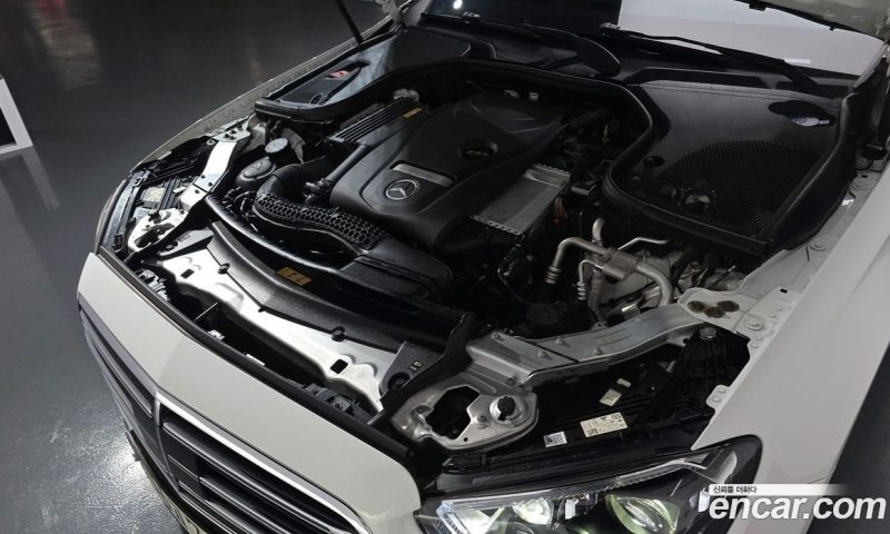 Mercedes Benz E-Class E250 Exclusive