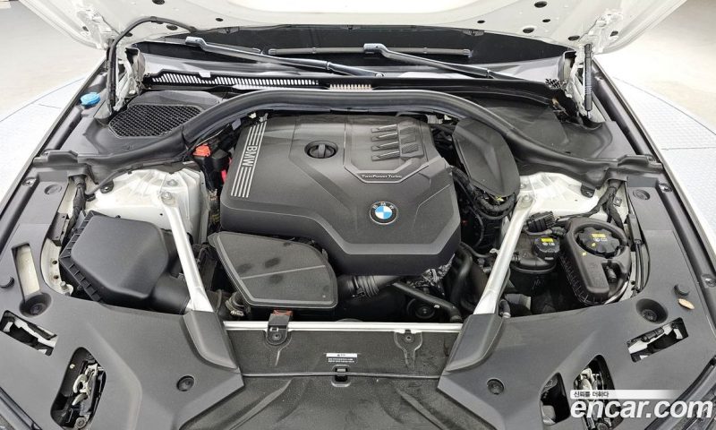 BMW 5-Series i520 M Sport