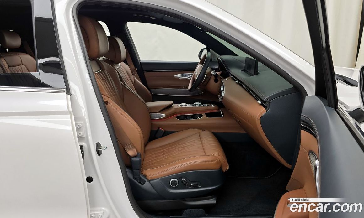 Genesis GV70 2.5T Gasoline AWD