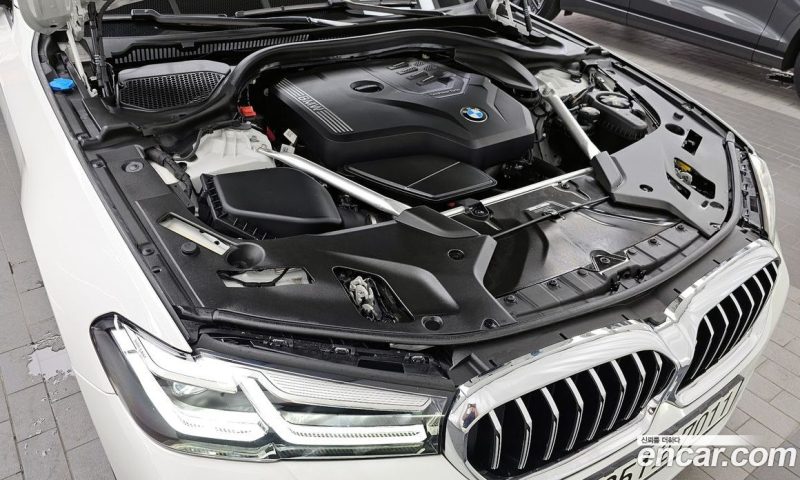 BMW 5-Series i530 xDrive M Sport Package