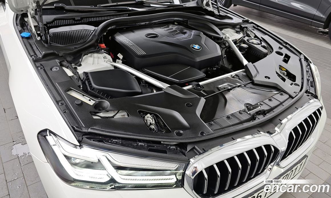BMW 5-Series i530 xDrive M Sport Package