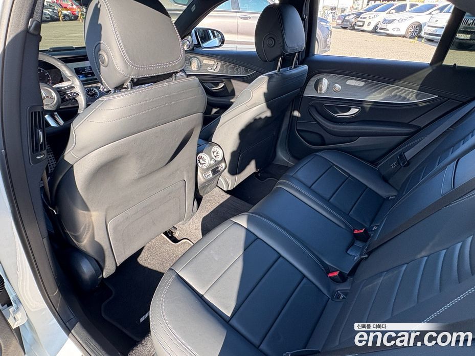 Mercedes Benz E-Class E350 4MATIC AMG Line