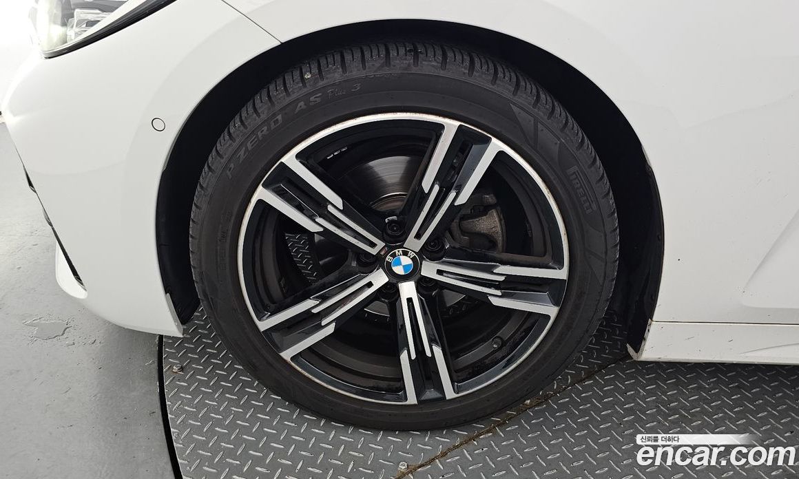 BMW 4-Series i420 M Sport Coupe