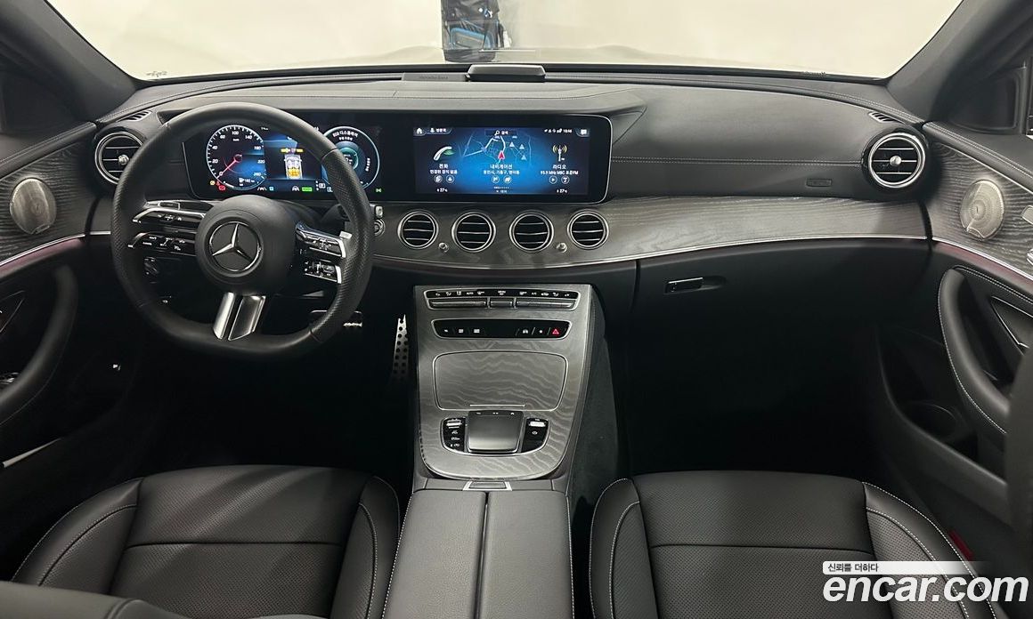 Mercedes Benz E-Class E350 4MATIC AMG Line