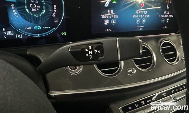 Mercedes Benz E-Class E350 4MATIC AMG Line