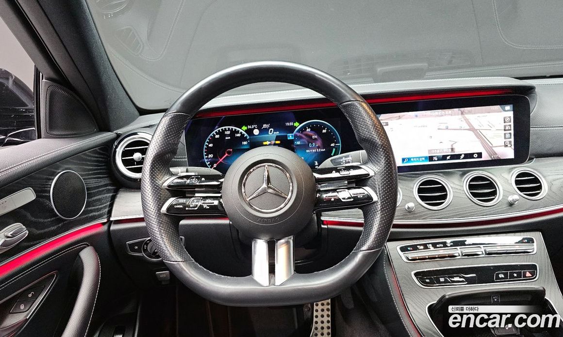 Mercedes Benz E-Class E220d 4MATIC AMG Line