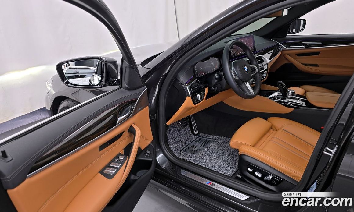 BMW 5-Series i520 M Sport