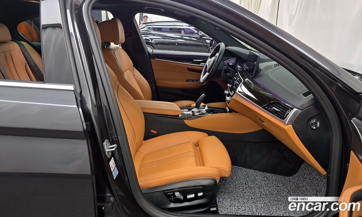 BMW 5-Series i520 M Sport