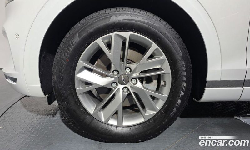 Genesis GV70 2.5T Gasoline AWD