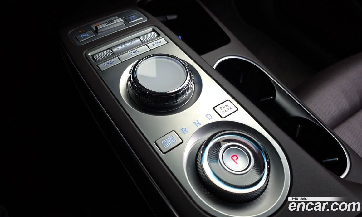 Genesis GV70 2.5T Gasoline AWD
