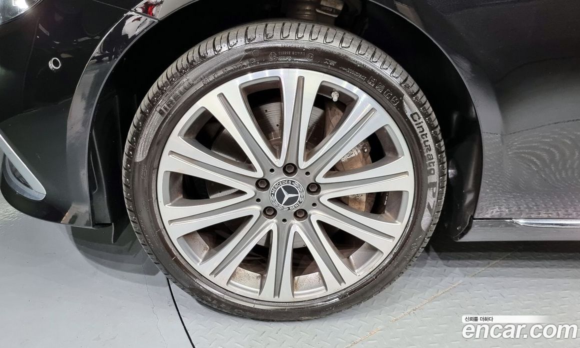 Mercedes Benz E-Class E450 4MATIC Exclusive