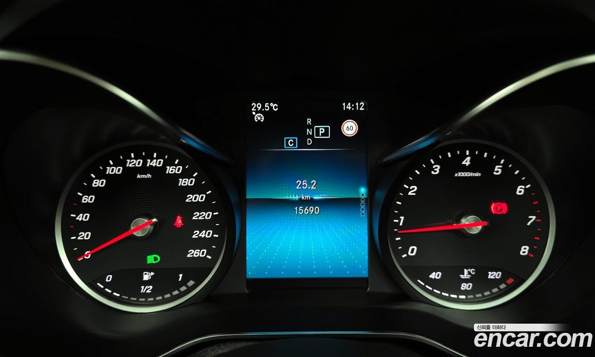Mercedes Benz C-Class C200 Avantgarde