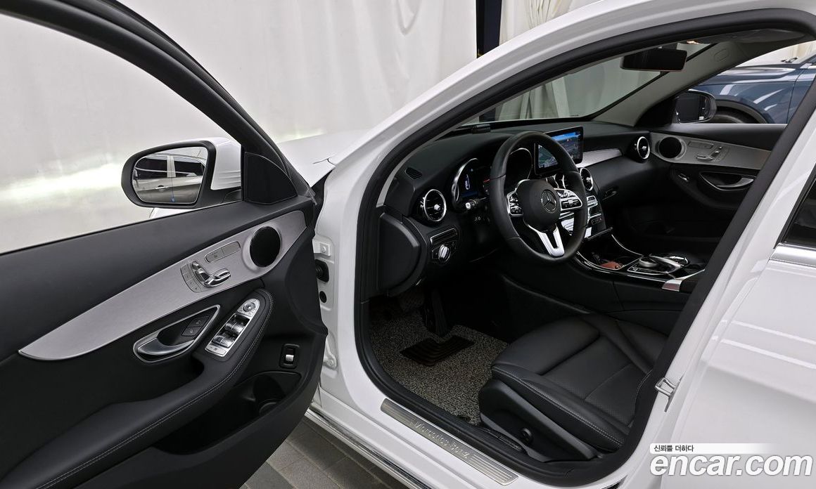 Mercedes Benz C-Class C200 Avantgarde