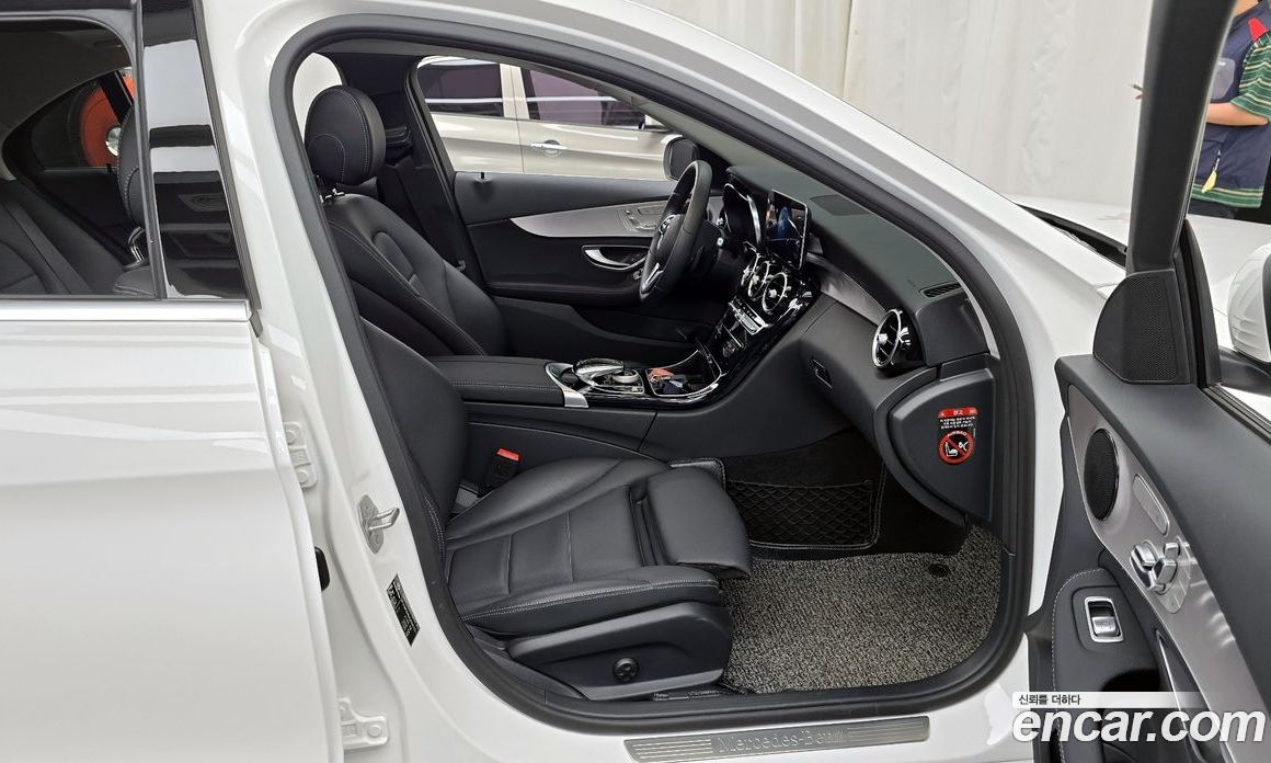 Mercedes Benz C-Class C200 Avantgarde