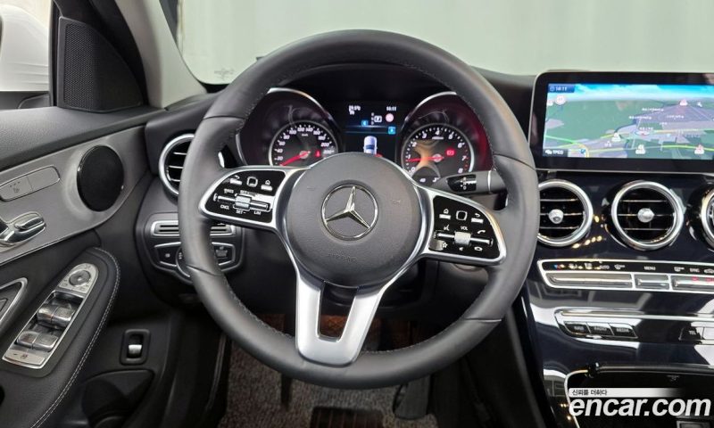 Mercedes Benz C-Class C200 Avantgarde