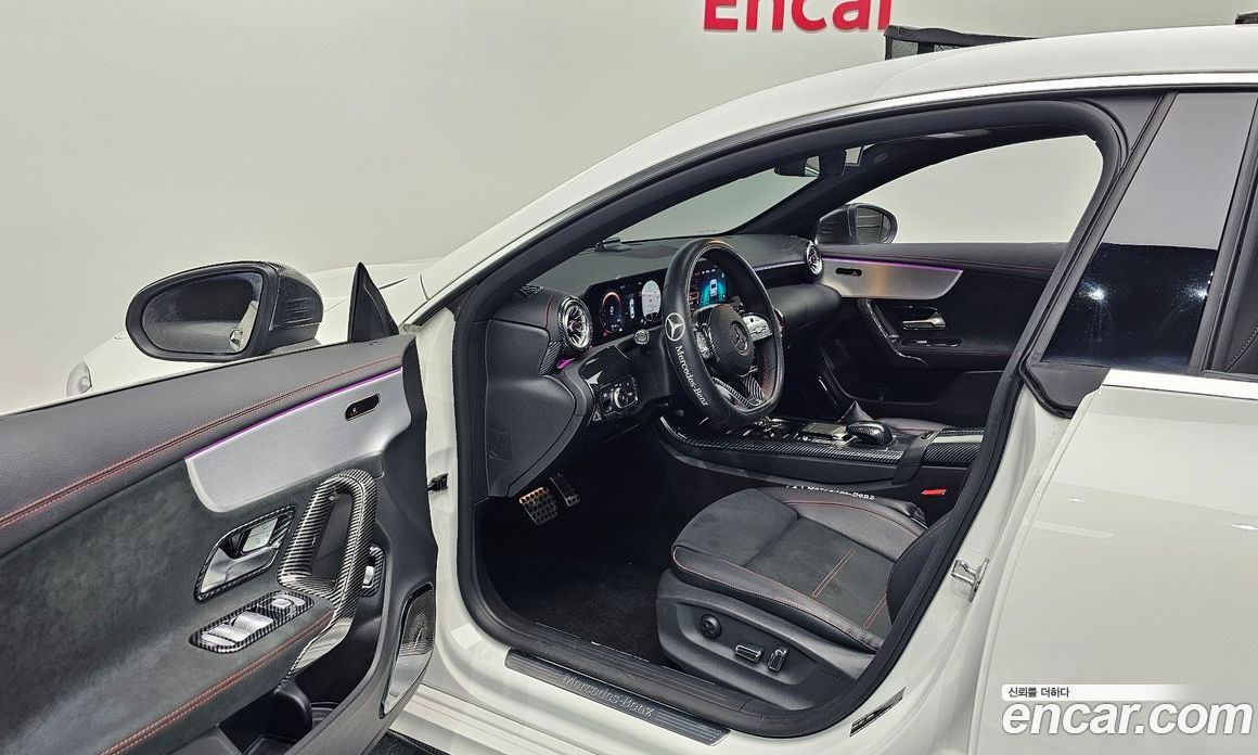 Mercedes Benz CLA-Class CLA250 4MATIC