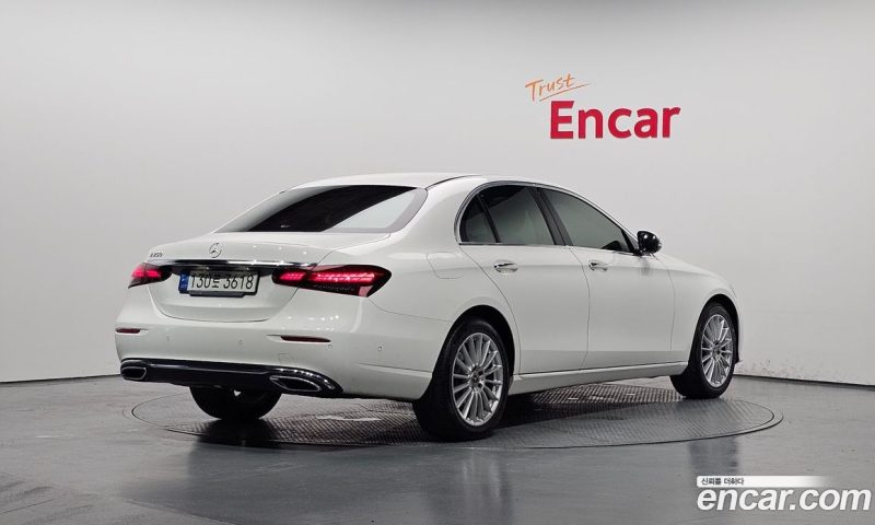 Mercedes Benz E-Class E250 Exclusive