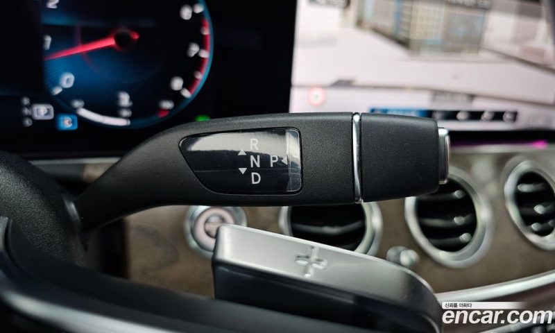 Mercedes Benz E-Class E250 Exclusive