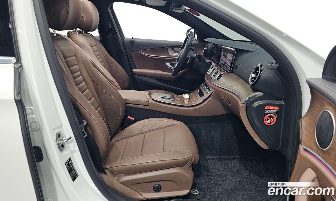 Mercedes Benz E-Class E250 Exclusive