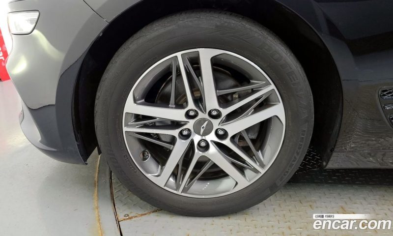 Genesis G70 Diesel 2.2 2WD
