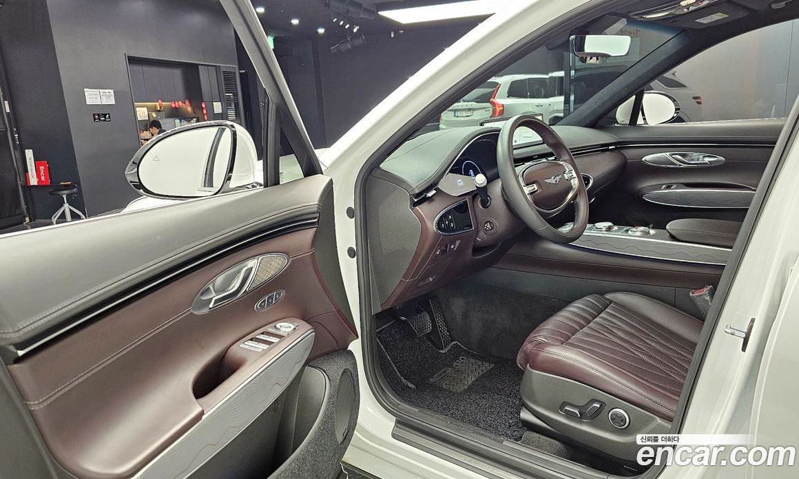 Genesis GV70 2.5T Gasoline AWD