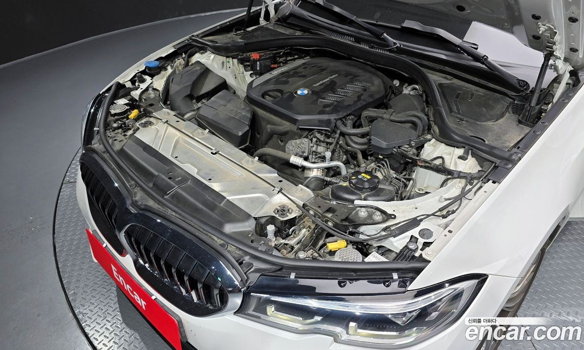 BMW 3-Series 320D Luxury