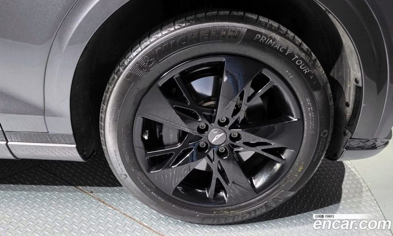 Genesis GV70 2.5T Gasoline AWD