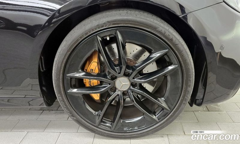 Mercedes Benz E-Class E53 AMG 4MATIC+