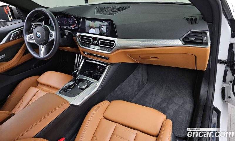 BMW 4-Series M440i xDrive FIrst Edition Coupe