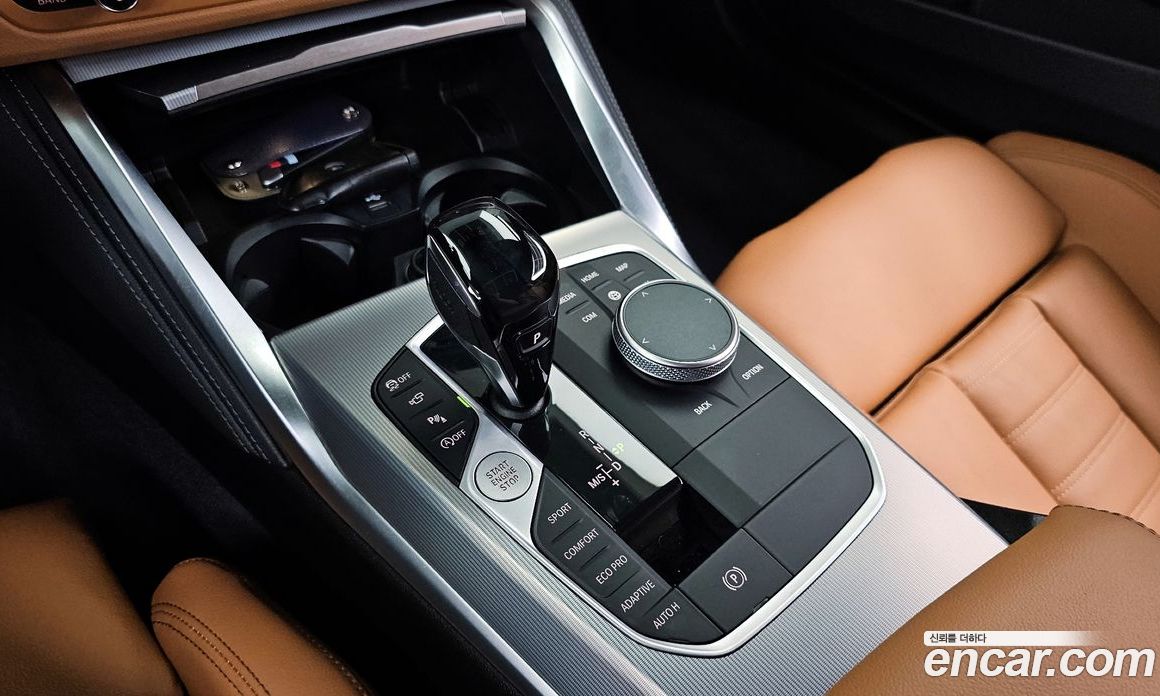 BMW 4-Series M440i xDrive FIrst Edition Coupe