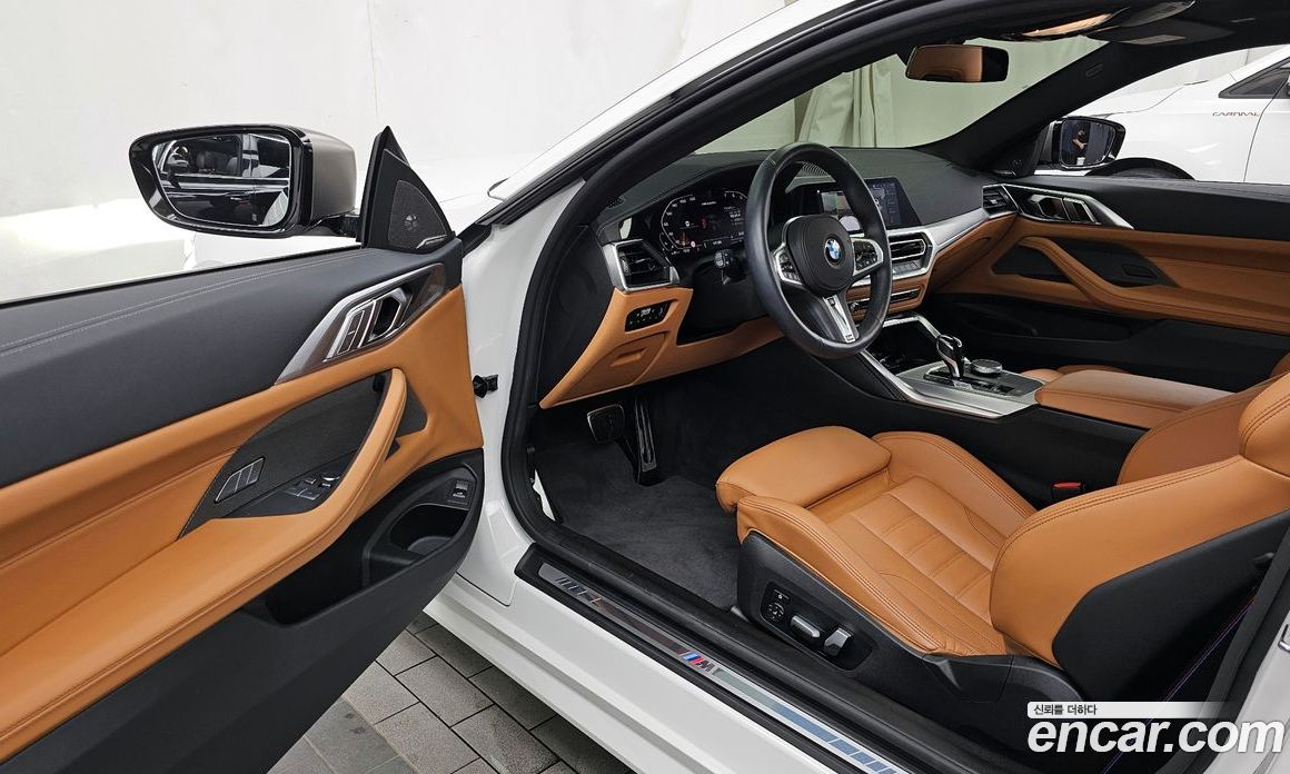 BMW 4-Series M440i xDrive FIrst Edition Coupe