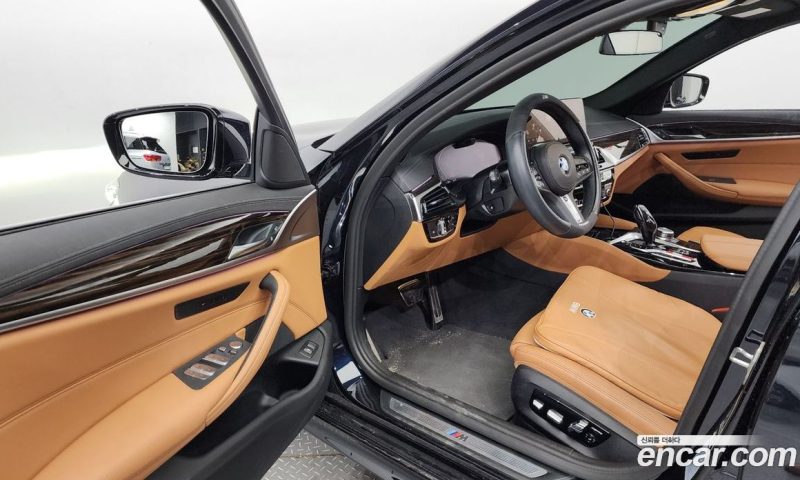 BMW 5-Series i520 M Sport