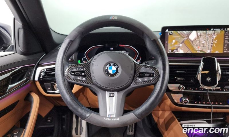 BMW 5-Series i520 M Sport