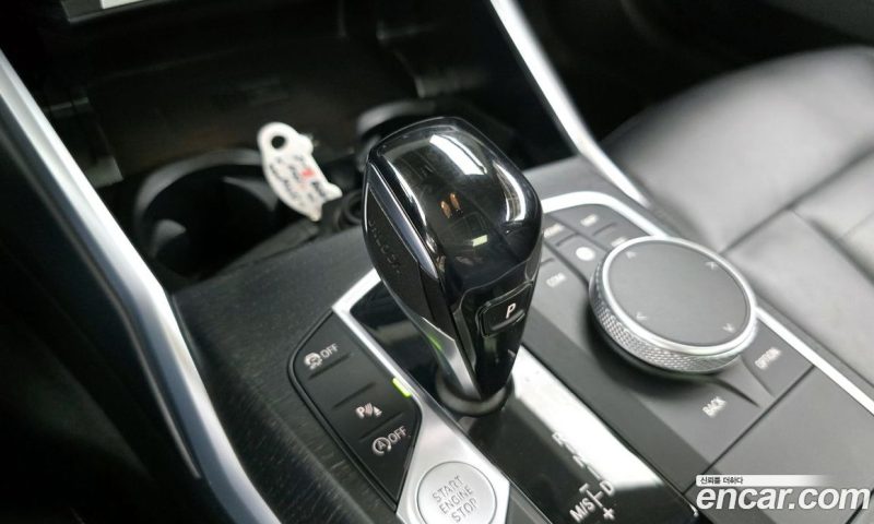 BMW 3-Series i320 Touring Luxury