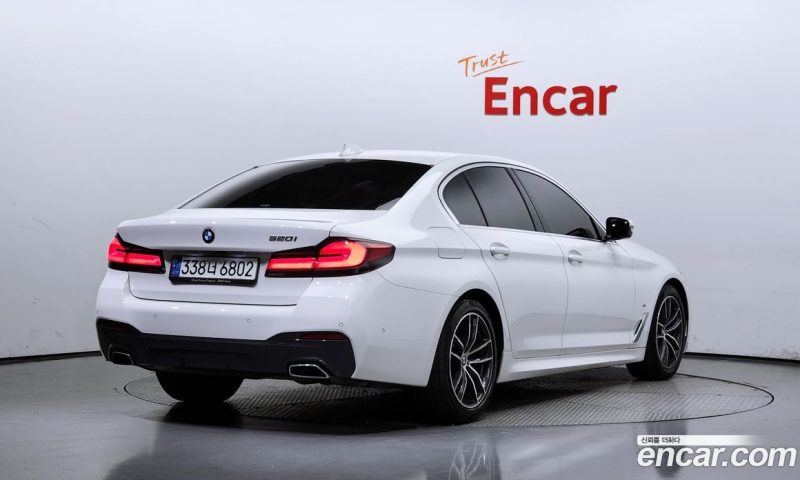 BMW 5-Series i520 M Sport