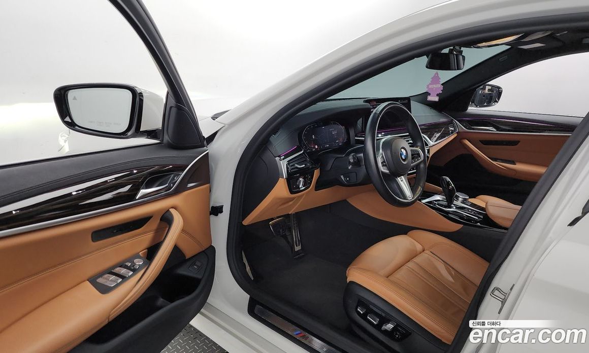 BMW 5-Series i520 M Sport