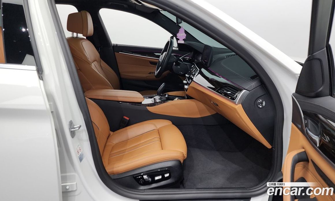 BMW 5-Series i520 M Sport