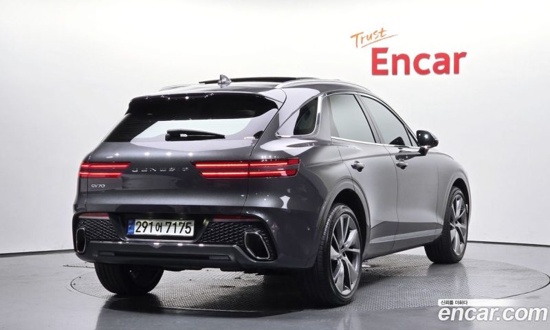 Genesis GV70 2.5T Gasoline 2WD