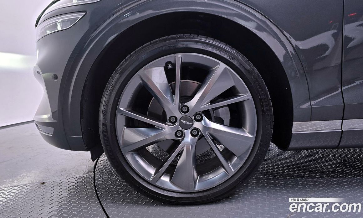 Genesis GV70 2.5T Gasoline 2WD
