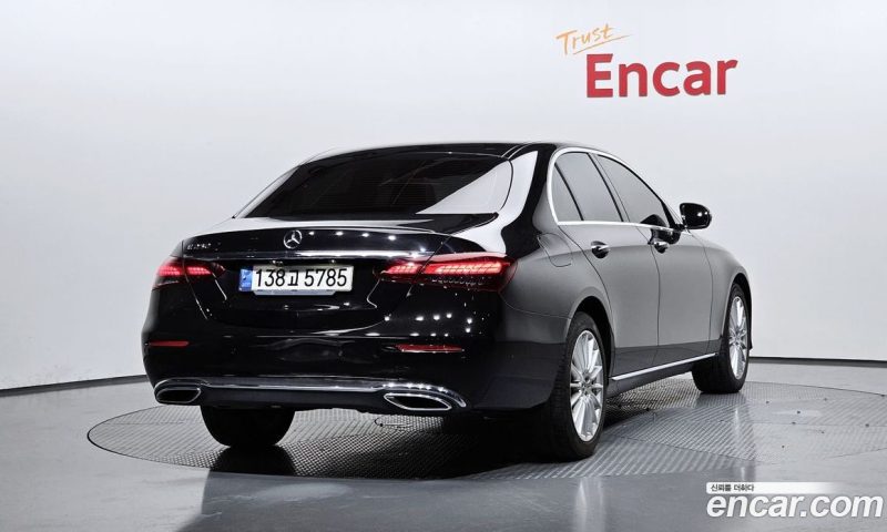 Mercedes Benz E-Class E250 Exclusive