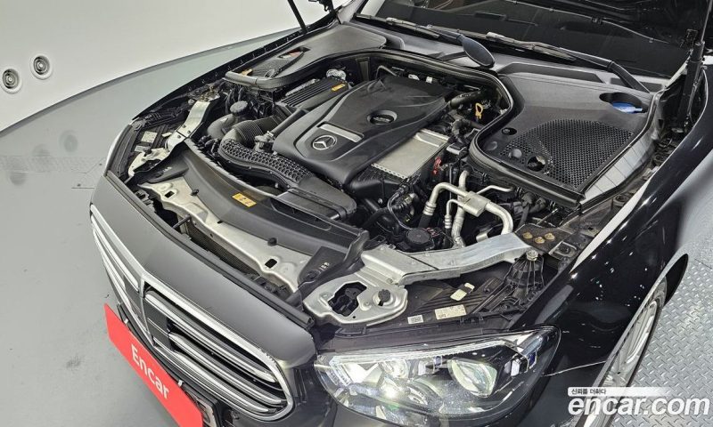 Mercedes Benz E-Class E250 Exclusive