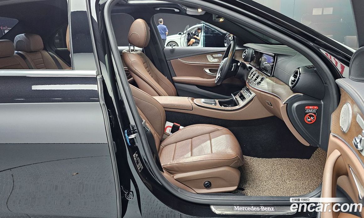 Mercedes Benz E-Class E250 Exclusive