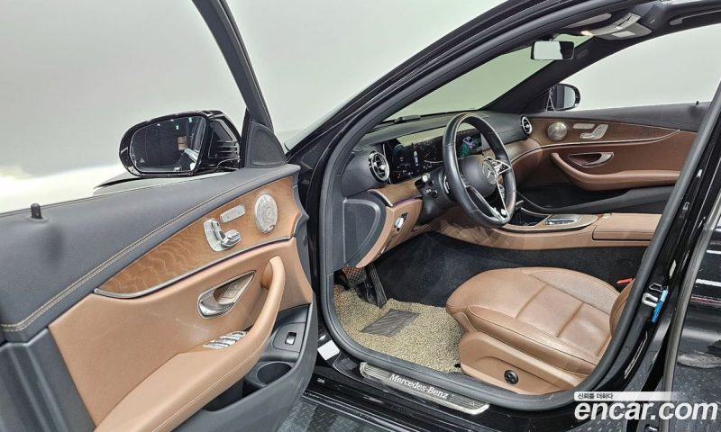 Mercedes Benz E-Class E250 Exclusive
