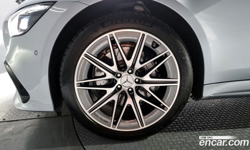 Mercedes Benz AMG GT 4Door 43 4MATIC+