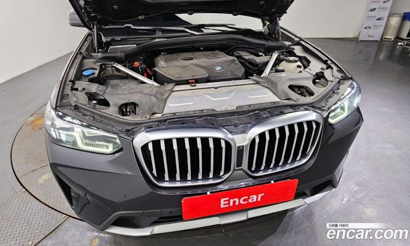 BMW X3 xDrive i20