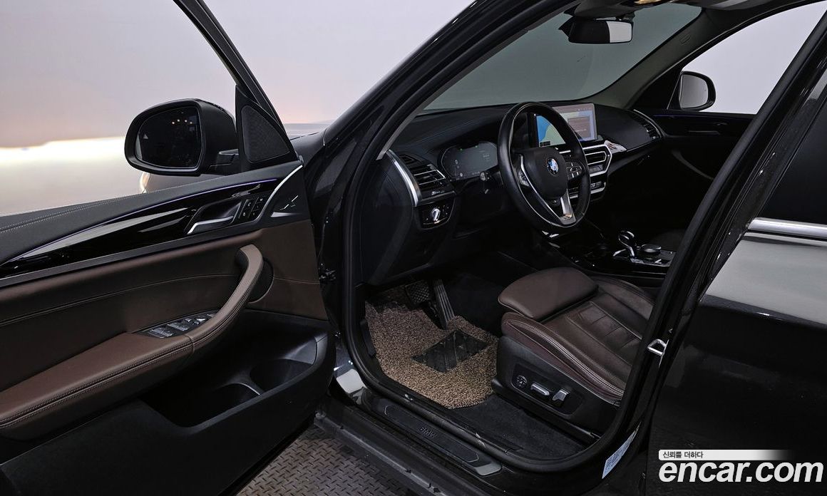 BMW X3 xDrive i20