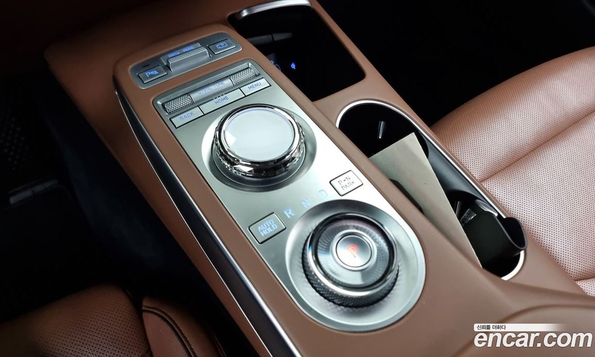 Genesis GV70 2.5T Gasoline 2WD