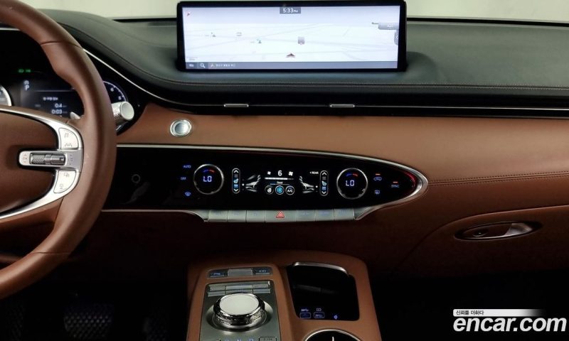 Genesis GV70 2.5T Gasoline 2WD