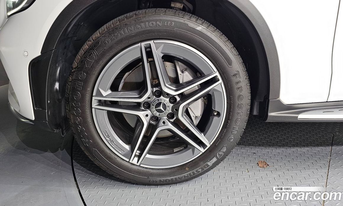 Mercedes Benz GLC-Class GLC220 D 4MATIC Coupe